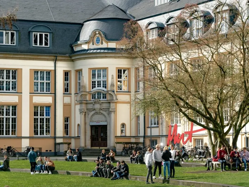 Bachelorstudium im Ausland absolvieren