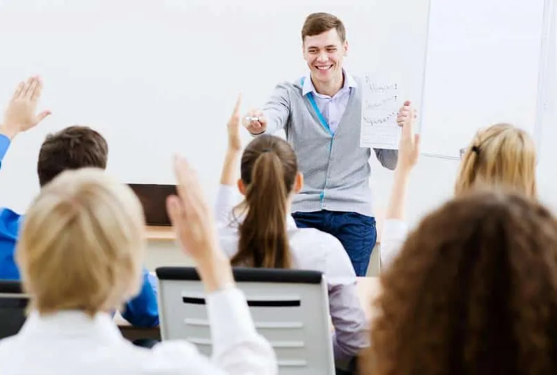 Duales Studium bei Banken – auch im Ausland?