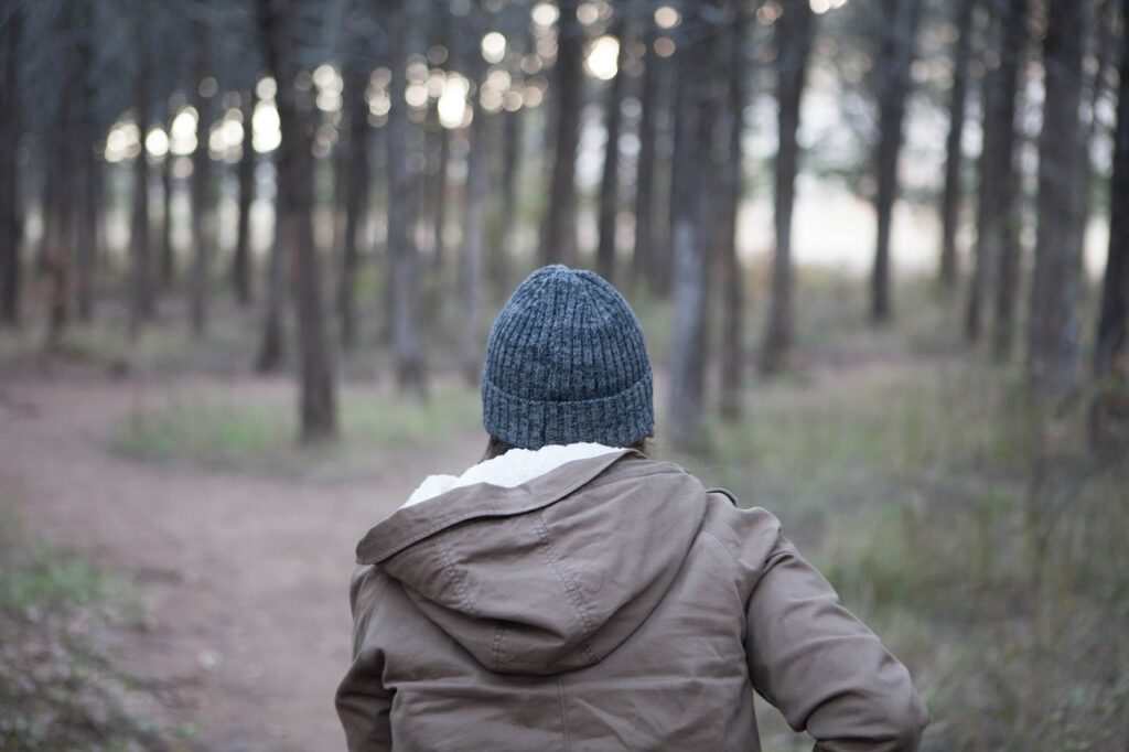 Hoodie in Farbe Grau